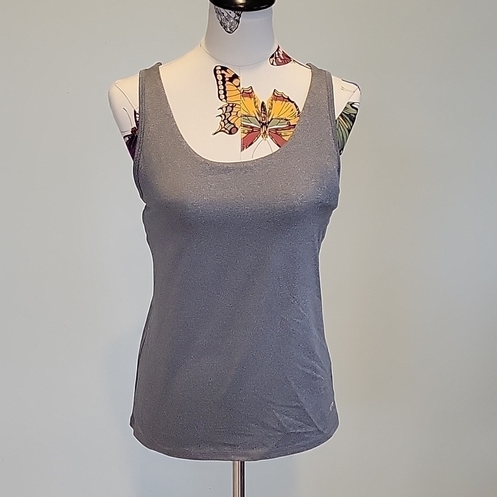 𝅺CHAMPION duo dry plus workout top in gray.  With shelf bra in size Large.